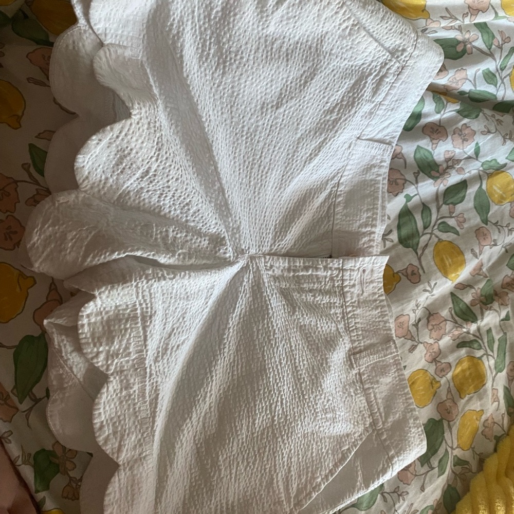 White Lilly Pulitzer Seersucker Shorts